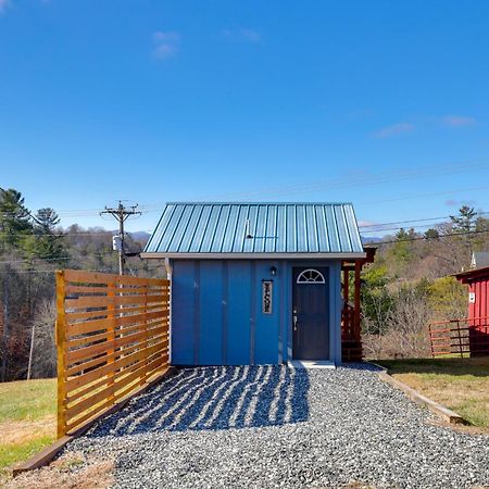 Marshall Studio With Loft, Hot Tub And Views! 외부 사진